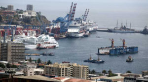 Private Transfer: Valparaiso to Santiago Hotel & Airport